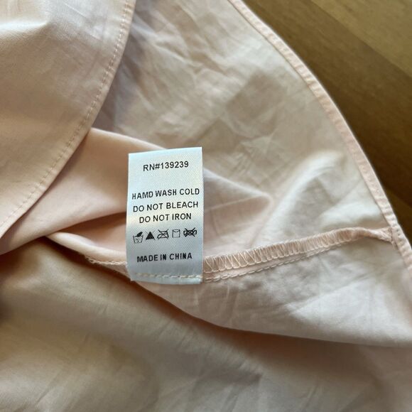 Pomander Place Tuckernuck Top Size Med Inslee Off Shoulder Pink Cottage Preppy - Picture 13 of 15